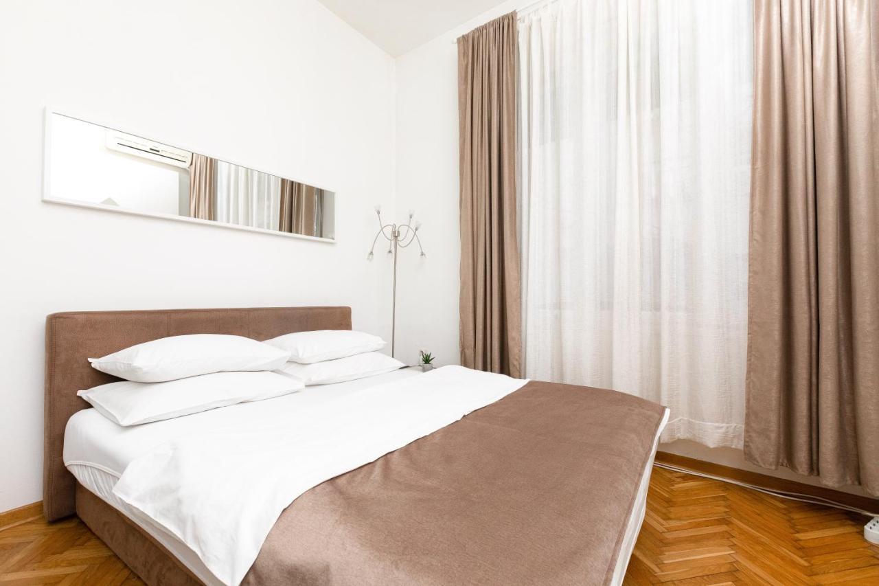 1St Belgrade Apartment المظهر الخارجي الصورة