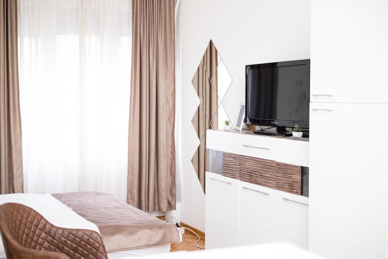 1St Belgrade Apartment المظهر الخارجي الصورة