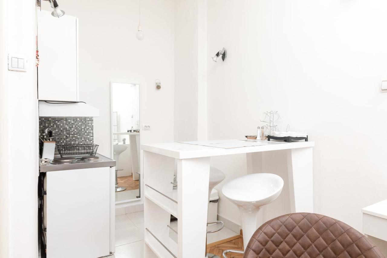 1St Belgrade Apartment المظهر الخارجي الصورة
